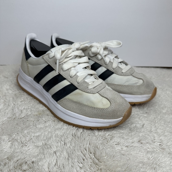 Adidas White and Black Sneakers - Picture 5 of 10